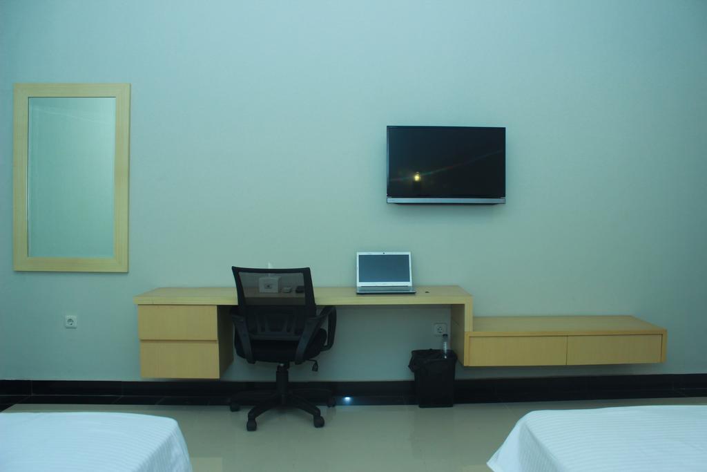 Raja Residence Jambi Room photo