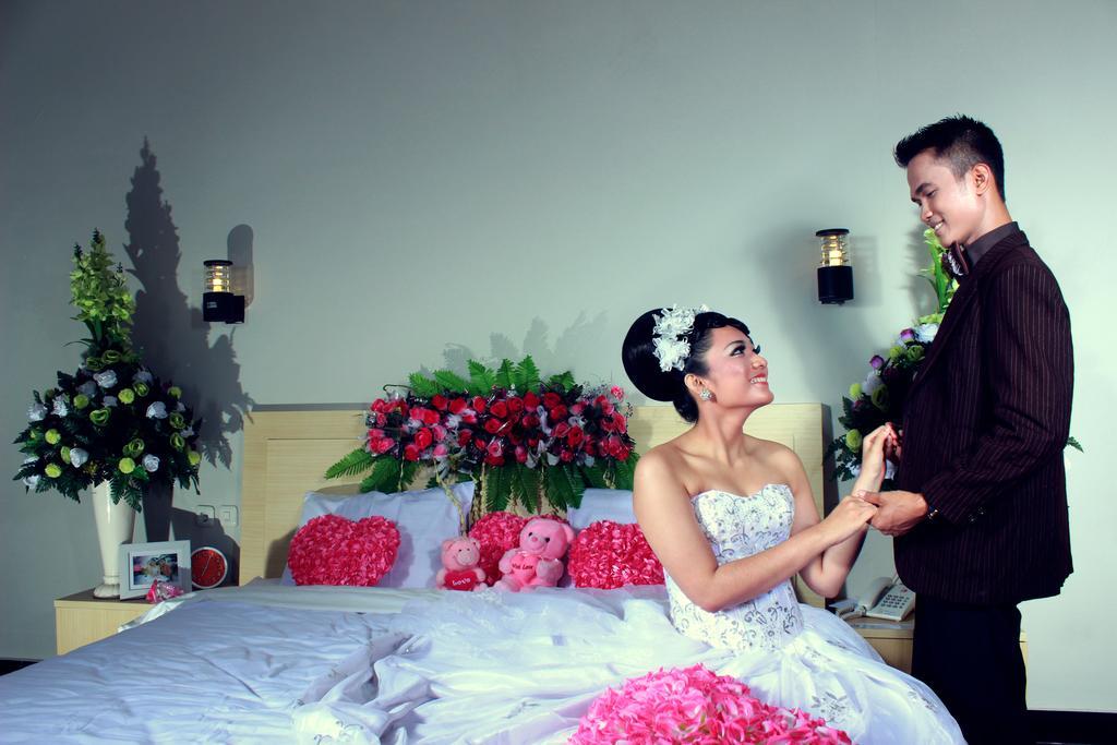 Raja Residence Jambi Room photo