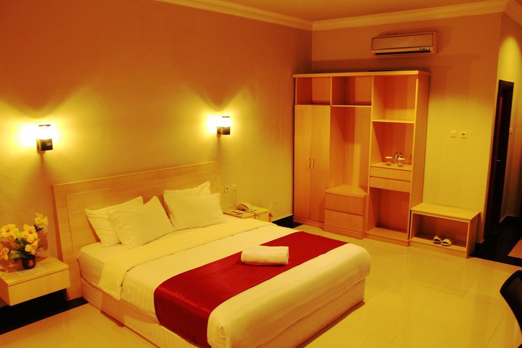 Raja Residence Jambi Room photo